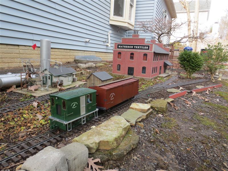 http://www.jbrr.com/Pics/Locomotives/25TBox/IMG_1621.JPG