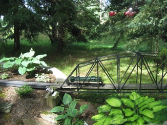 I brought an RS-3 to act as my “visiting” locomotive.