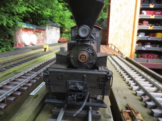 July 20.  The next day is a lot nicer. I have set up my Shay to hold different couplers so that it can be operated on many layouts.