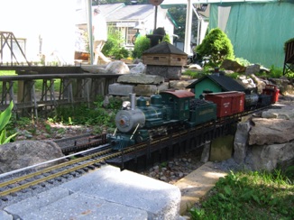 I brought my 10-wheeler and some freight cars to run.