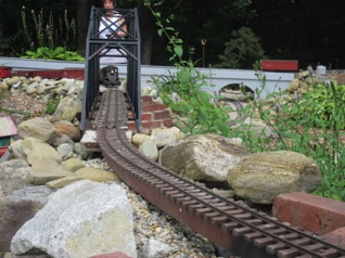 Crossing the bridge, just before the trestle.