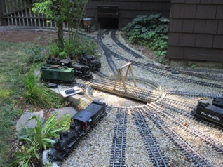 My boxcab waits to start the run. We take the "Deck Local" which heads up to Bat House Yard.