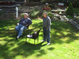 Jon and Stan take a break between runs. 