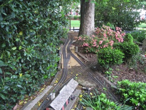 April 29.  I re-do the entrance to the yard with some treated lumber planks as the new base.