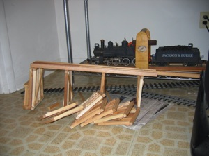 July 30, 2006. Trestles were made from cedar. I should have given them a base... July 30, 2006. Trestles were made from cedar. I should have given them a base...