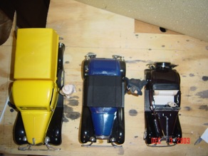 A top down view of the same vehicles. Notice how tiny the 1:24 car is.